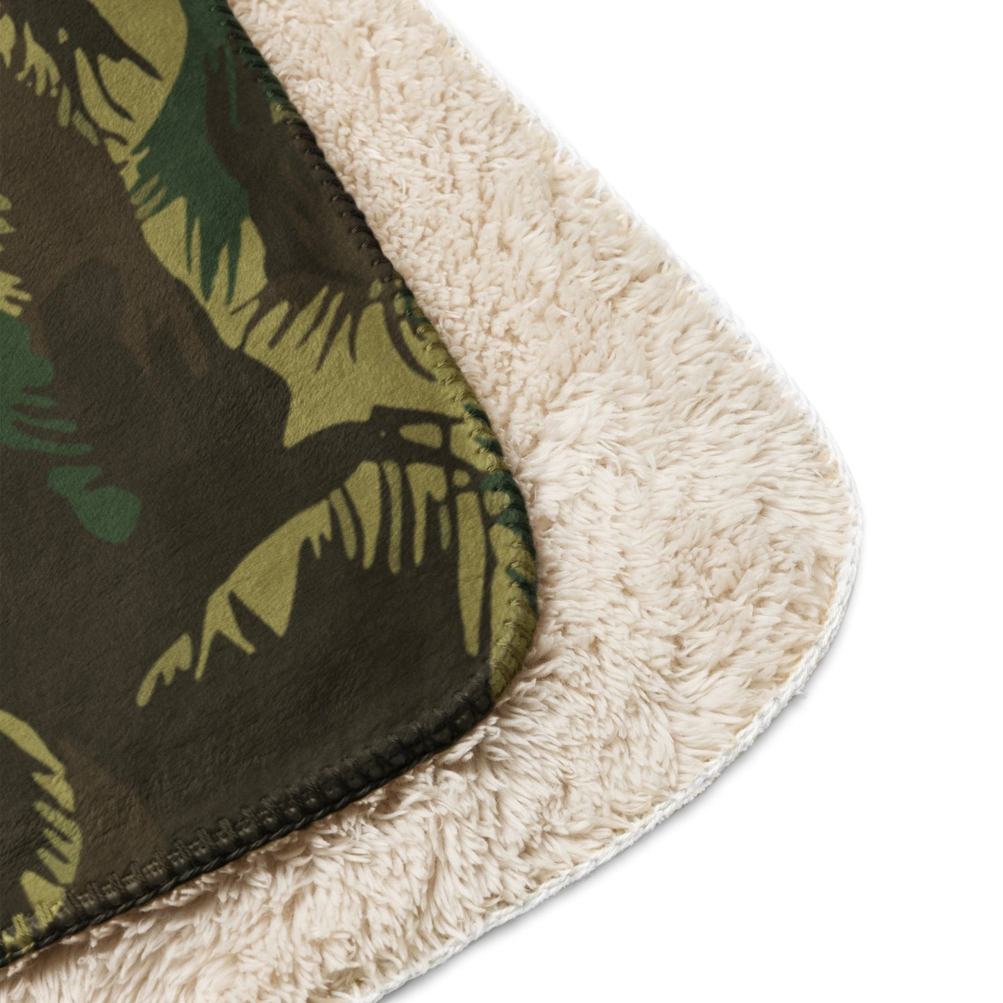 Indian DPM Leaf CAMO Sherpa blanket - Blanket