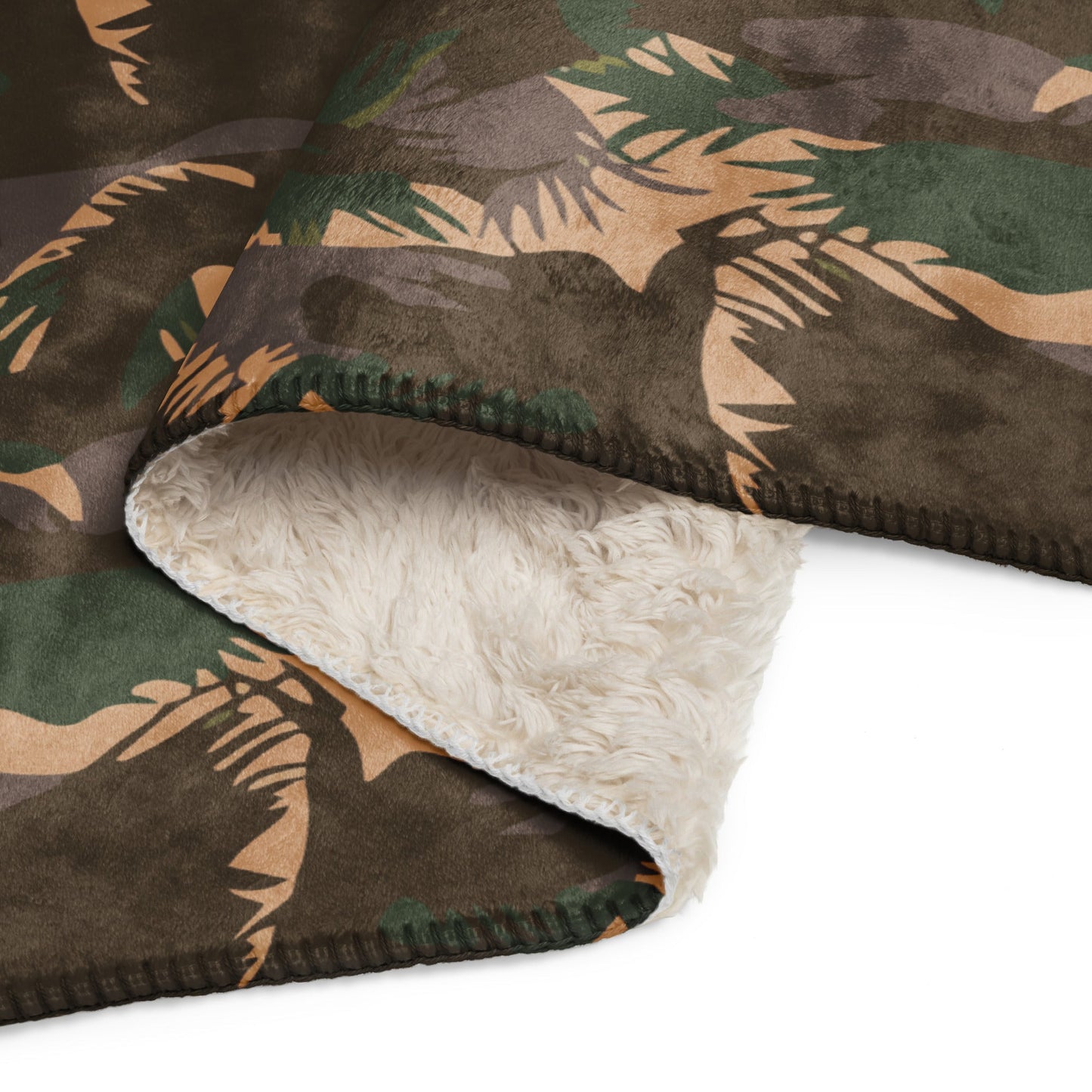Indian DPM Palm Frond CAMO Sherpa blanket - Blankets