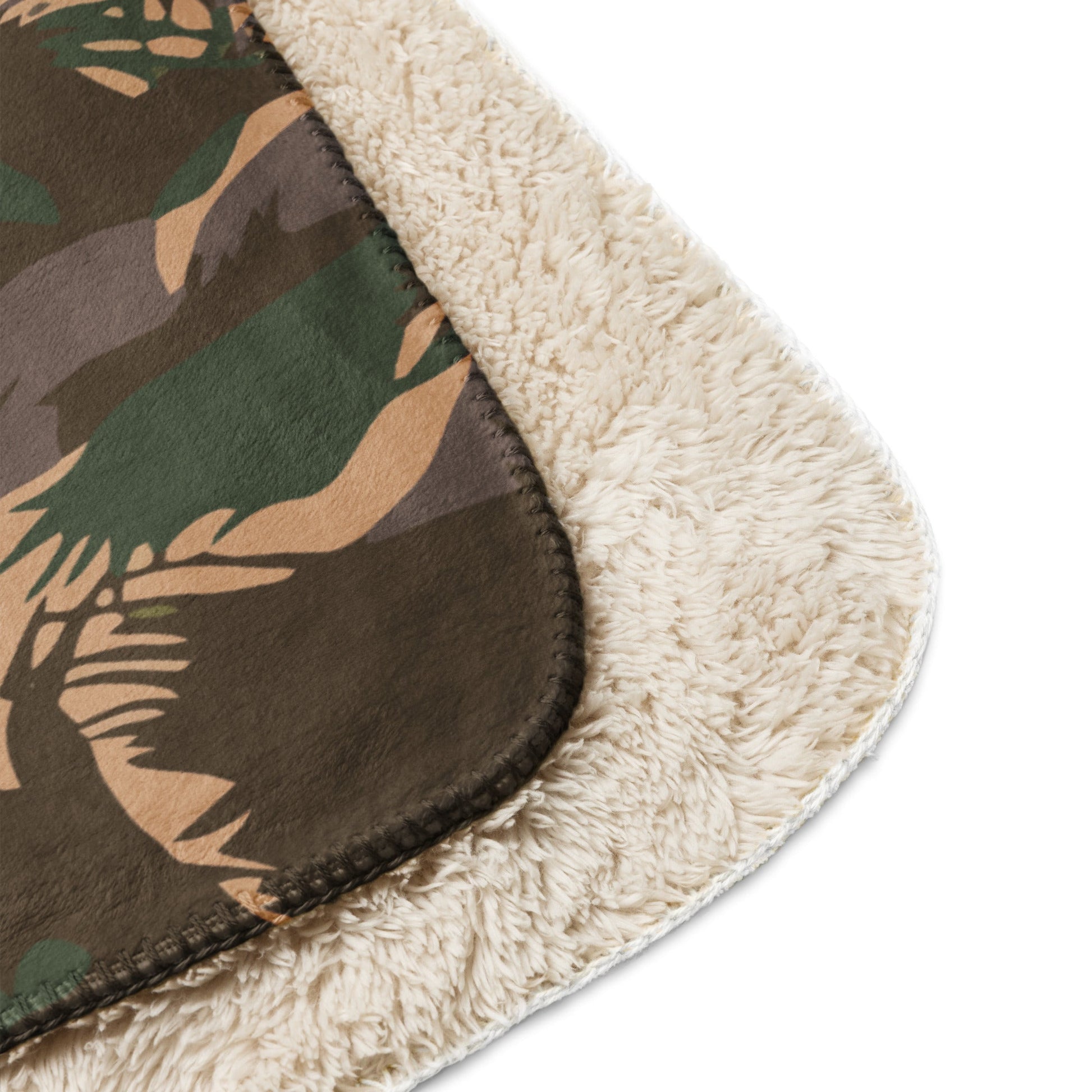 Indian DPM Palm Frond CAMO Sherpa blanket - Blankets