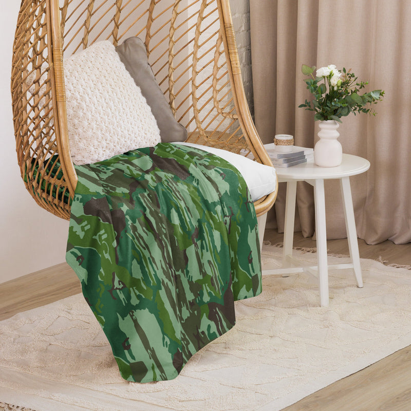 KOPASGAT Vertical Stripe 1969 CAMO Sherpa Blanket
