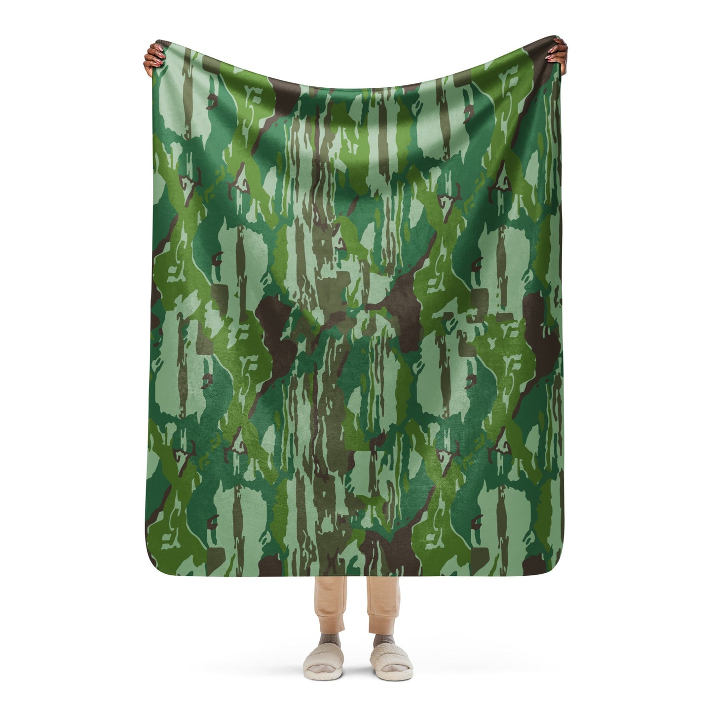 Indonesian KOPASGAT 1969 CAMO Sherpa blanket - 50″×60″ - Blankets