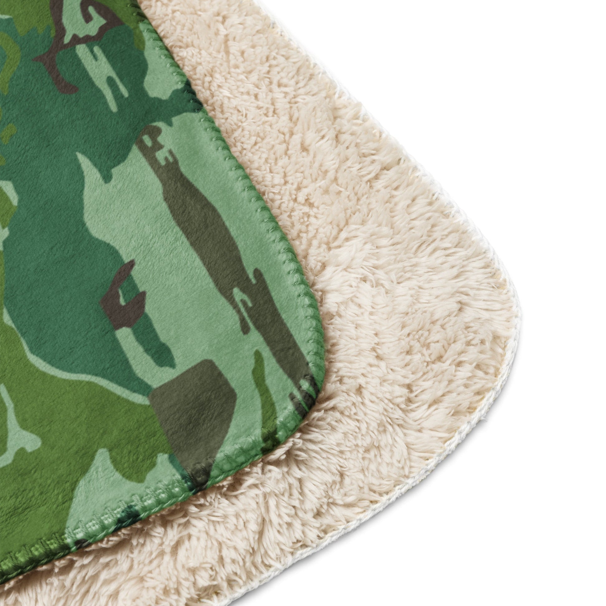 Indonesian KOPASGAT 1969 CAMO Sherpa blanket - Blankets