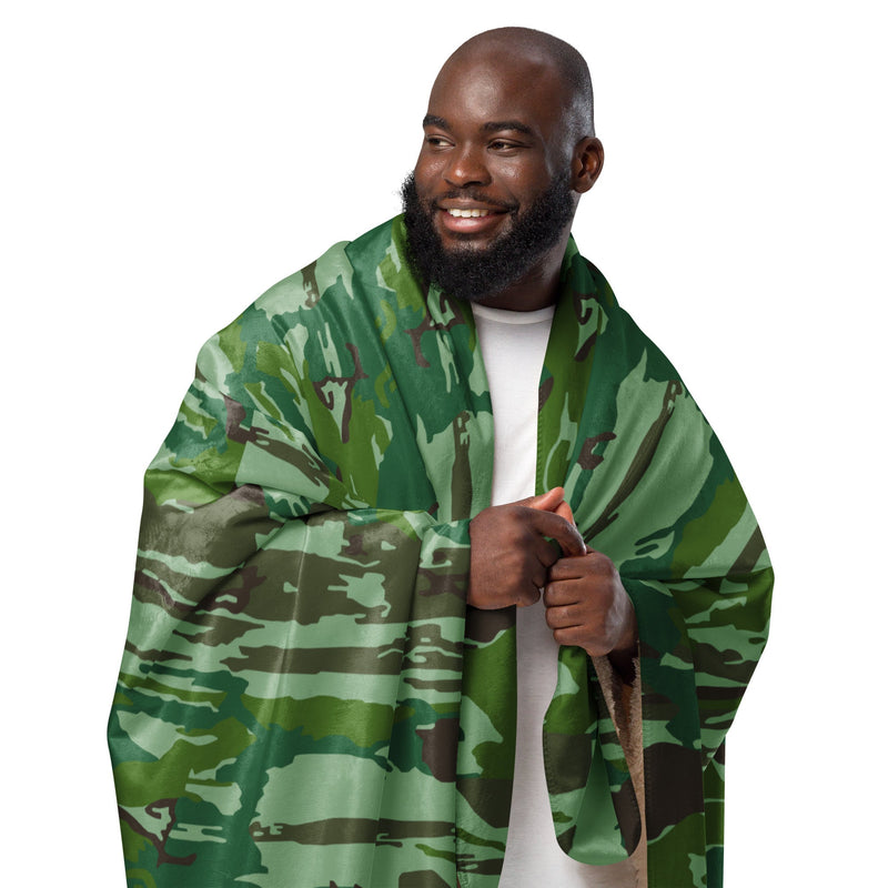 KOPASGAT Vertical Stripe 1969 CAMO Sherpa Blanket