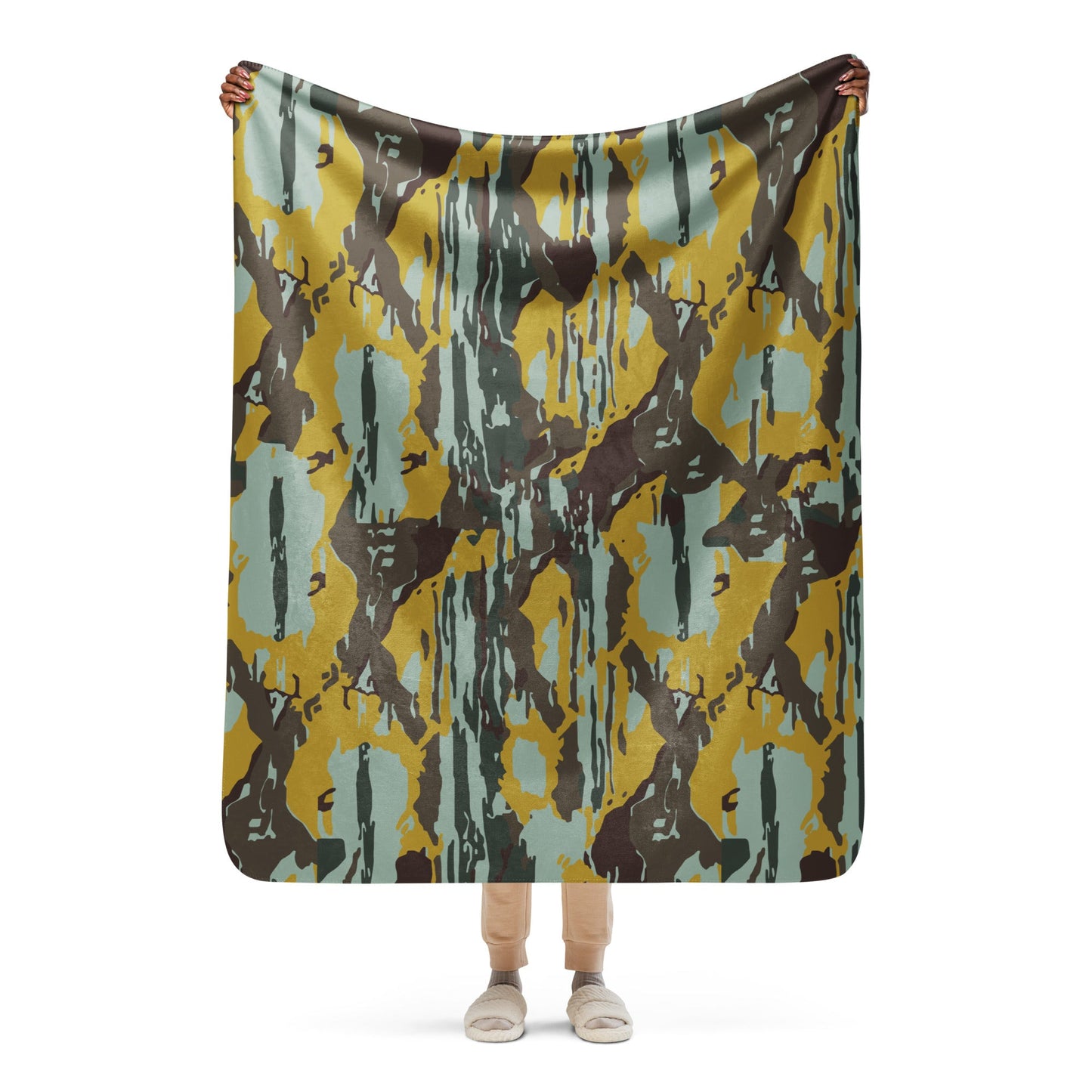 Indonesian KOPASGAT CAMO Sherpa blanket - 50″×60″ - Blankets