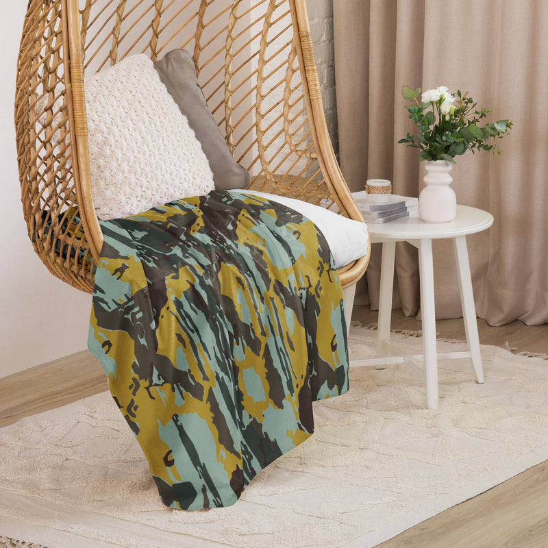 KOPASGAT Vertical Stripe CAMO Sherpa Blanket
