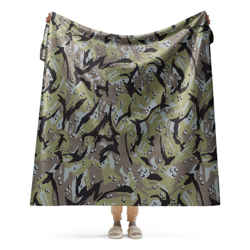 Chocolate Chip Persian Gulf Marine CAMO Sherpa Blanket - 60″×80″