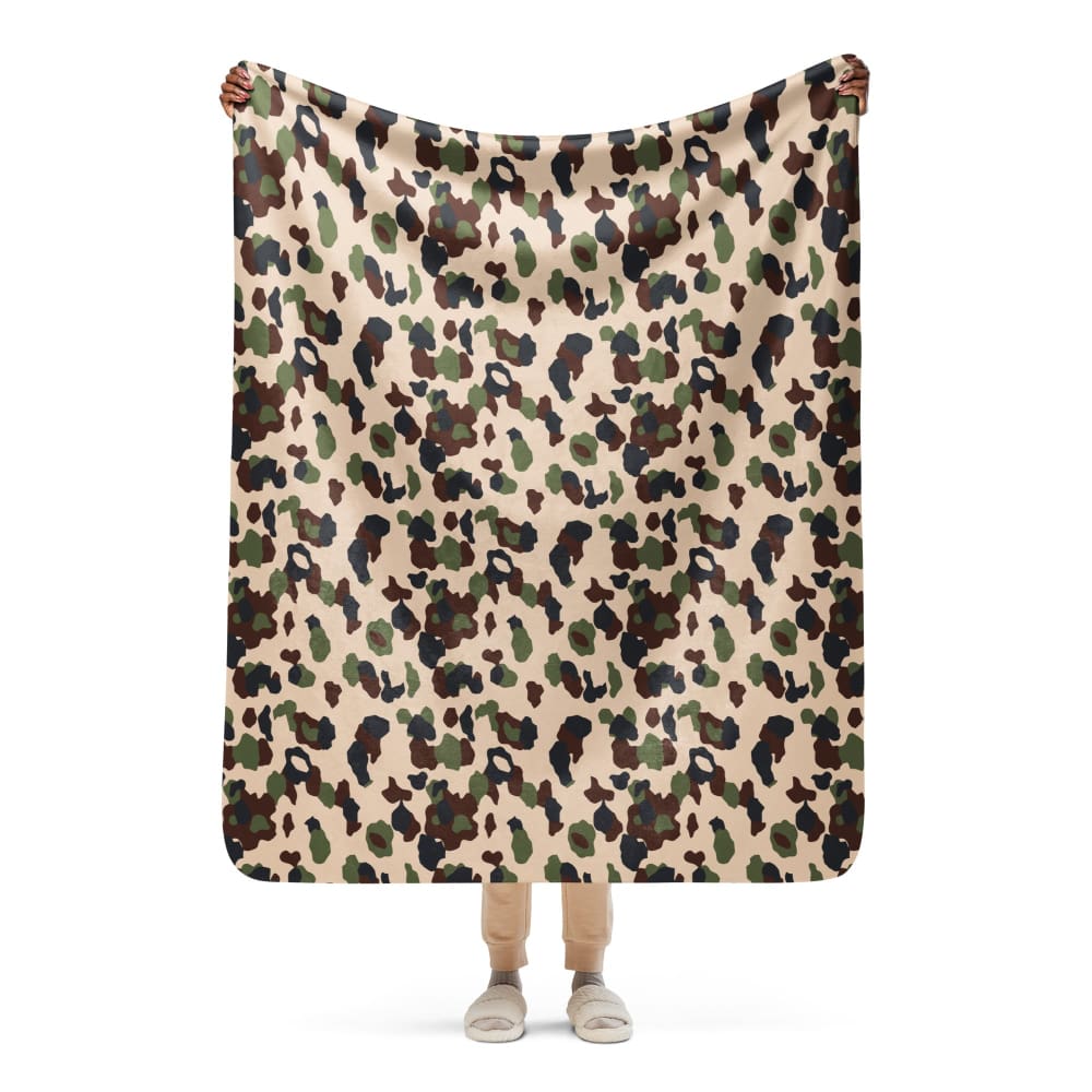 Iraqi Desert Blotch CAMO Sherpa blanket - 50″×60″
