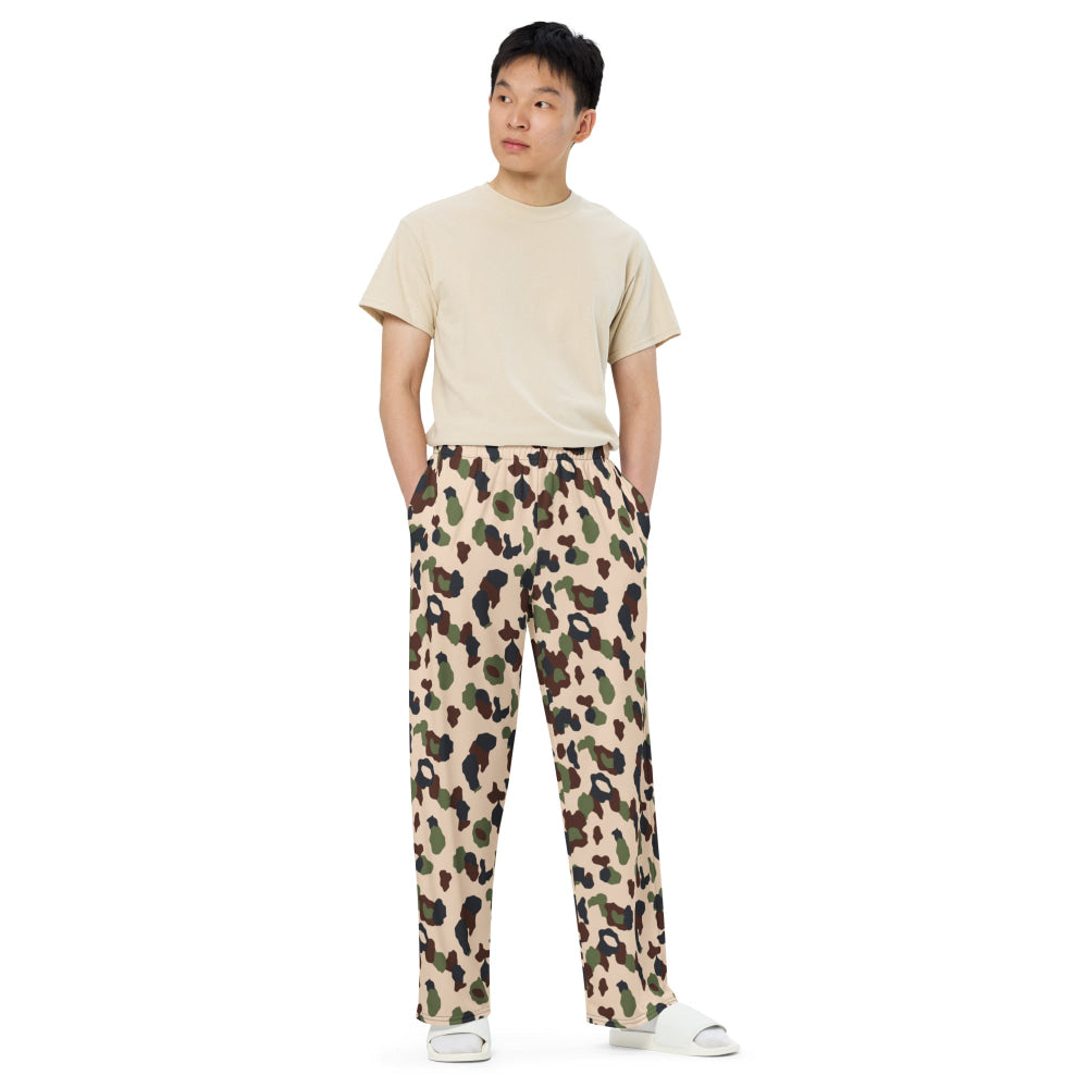 Iraqi Desert Blotch CAMO unisex wide-leg pants - Unisex Wide-Leg Pants