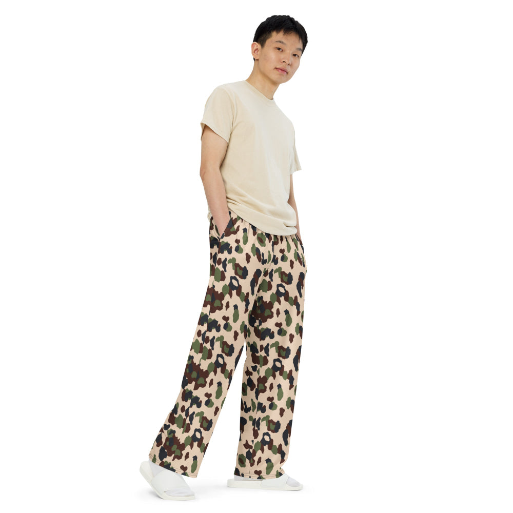 Iraqi Desert Blotch CAMO unisex wide-leg pants - Unisex Wide-Leg Pants