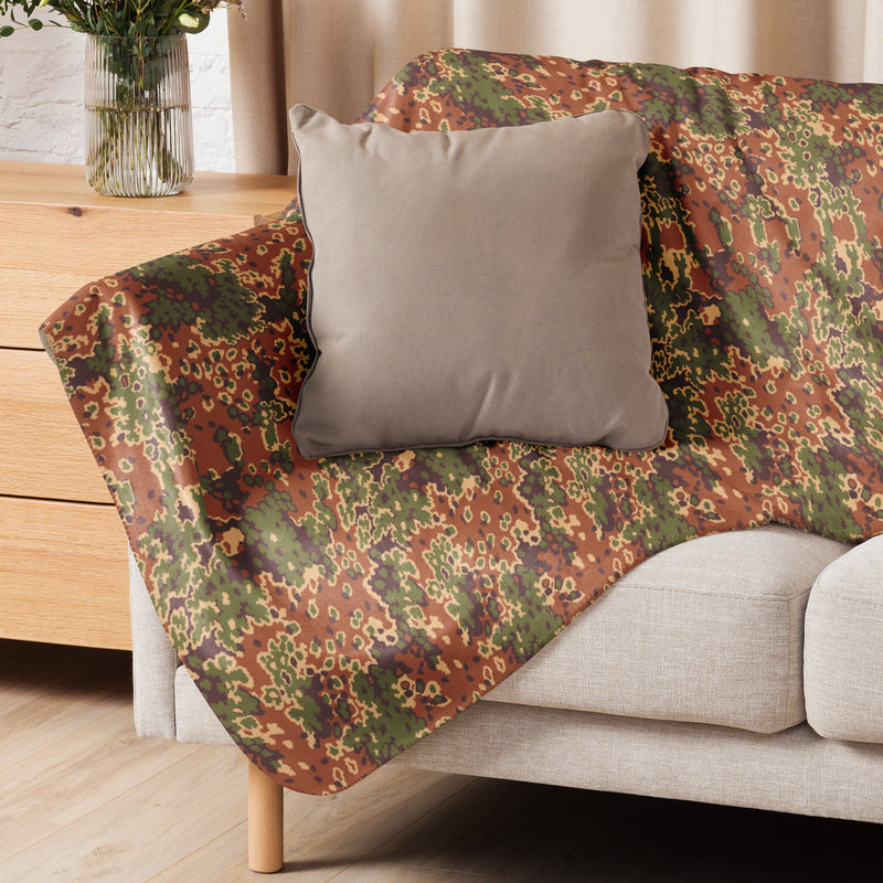 Oak Leaf Eichenlaubmuster Iraqi Arid CAMO Sherpa Blanket