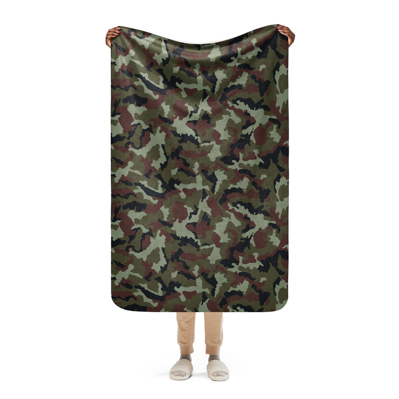 DPM Irish Woodland CAMO Sherpa Blanket - 37″×57″