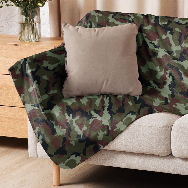DPM Irish Woodland CAMO Sherpa Blanket