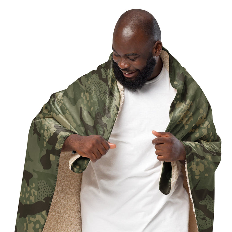 Ironwood Relic German Heritage CAMO Sherpa Blanket