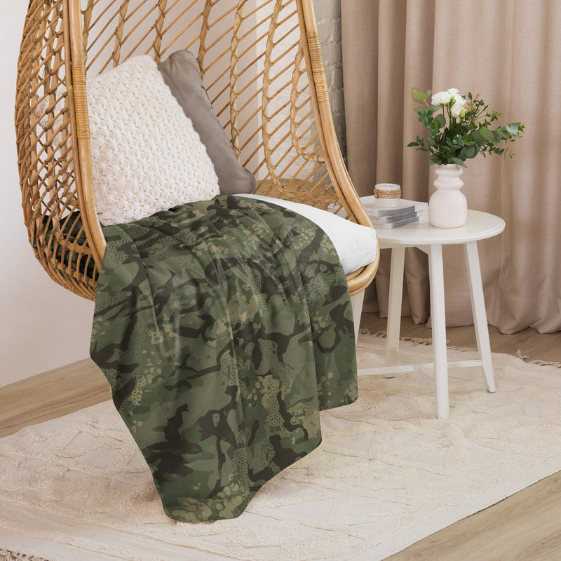 Ironwood Relic German Heritage CAMO Sherpa Blanket