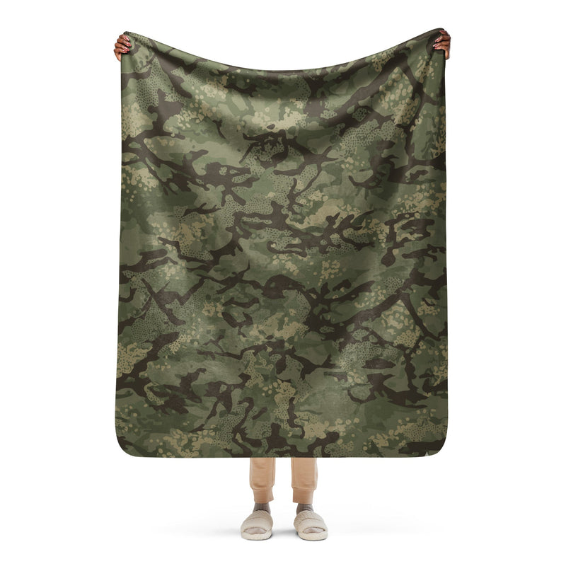 Ironwood Relic German Heritage CAMO Sherpa Blanket - 50″×60″