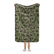 Mitznefet Helmet Cover CAMO Sherpa Blanket - 37″×57″