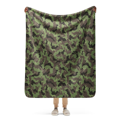 Mitznefet Helmet Cover CAMO Sherpa Blanket - 50″×60″