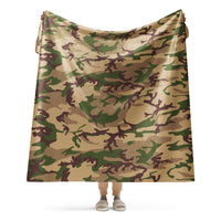 Italian Mimetico Deserto CAMO Sherpa blanket - 60″×80″