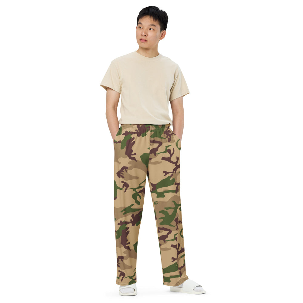 Italian Mimetico Deserto CAMO unisex wide-leg pants - Unisex Wide-Leg Pants