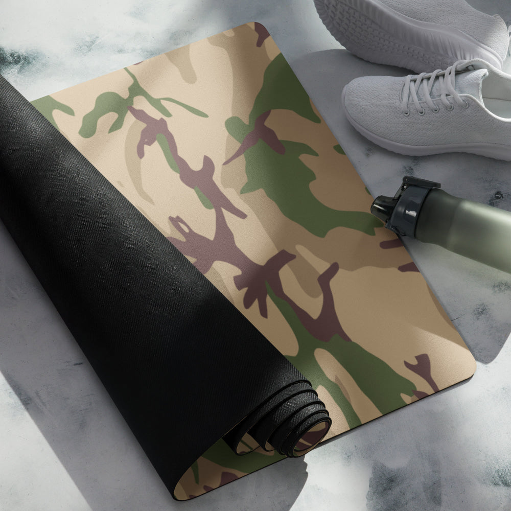 Italian Mimetico Deserto CAMO Yoga mat