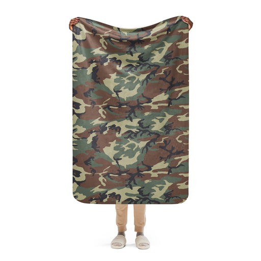 Mimetico Roma 90 Woodland CAMO Sherpa Blanket - 37″×57″