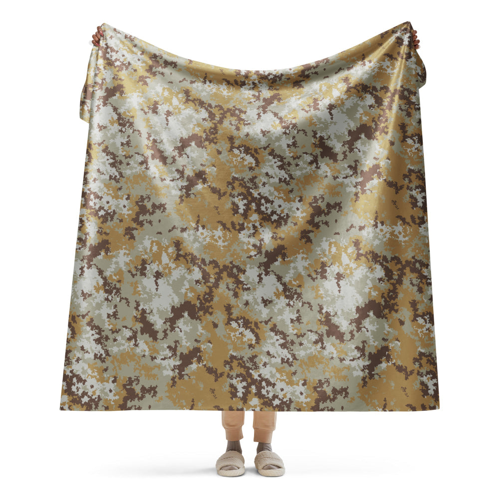 Italian Mimetico Vegetata Desert CAMO Sherpa blanket - 60″×80″