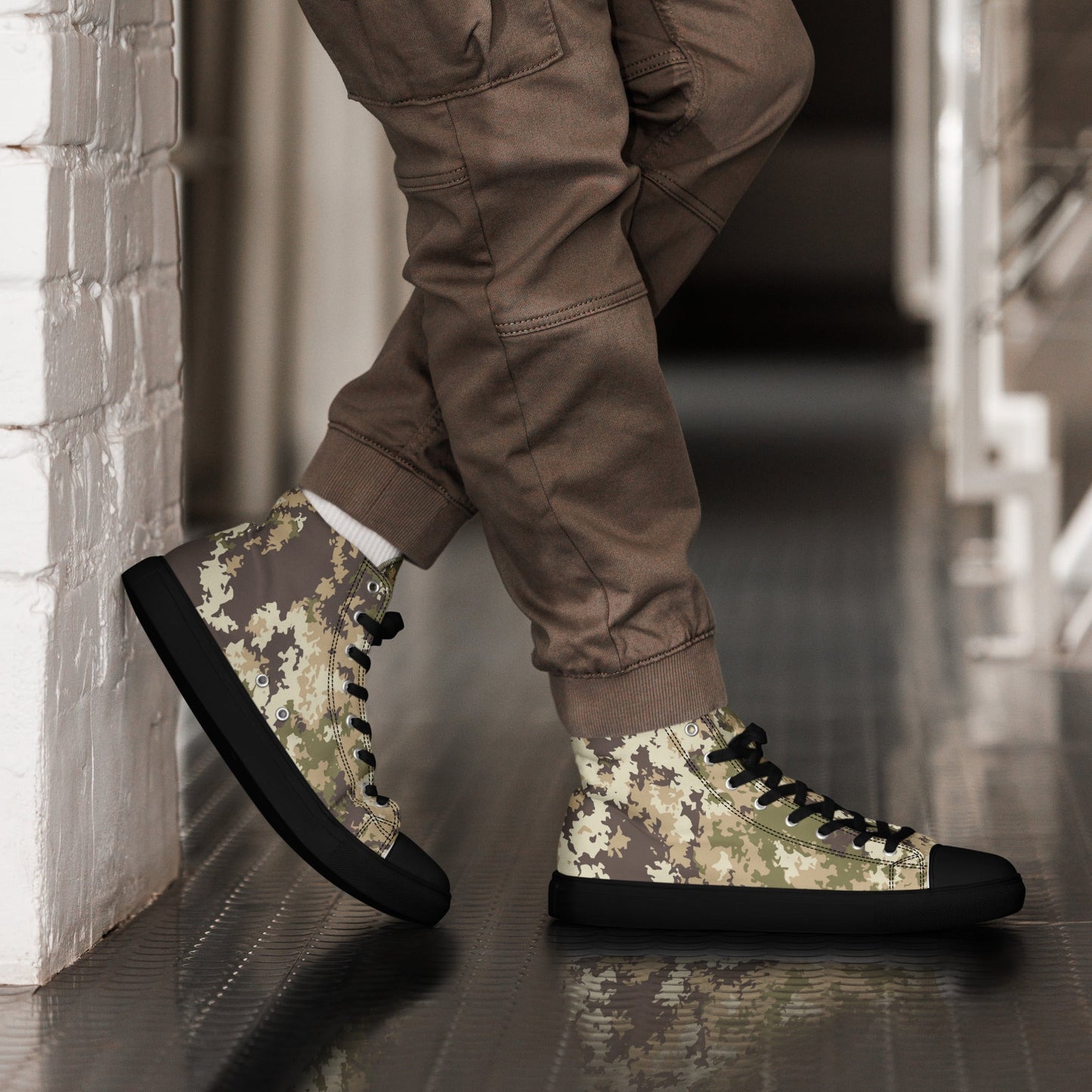 Italian Mimetico Vegetata Multiland CAMO Mens high top canvas shoes - 5 - High Top Canvas Shoes