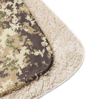 Italian Mimetico Vegetata Multiland CAMO Sherpa blanket - Blankets
