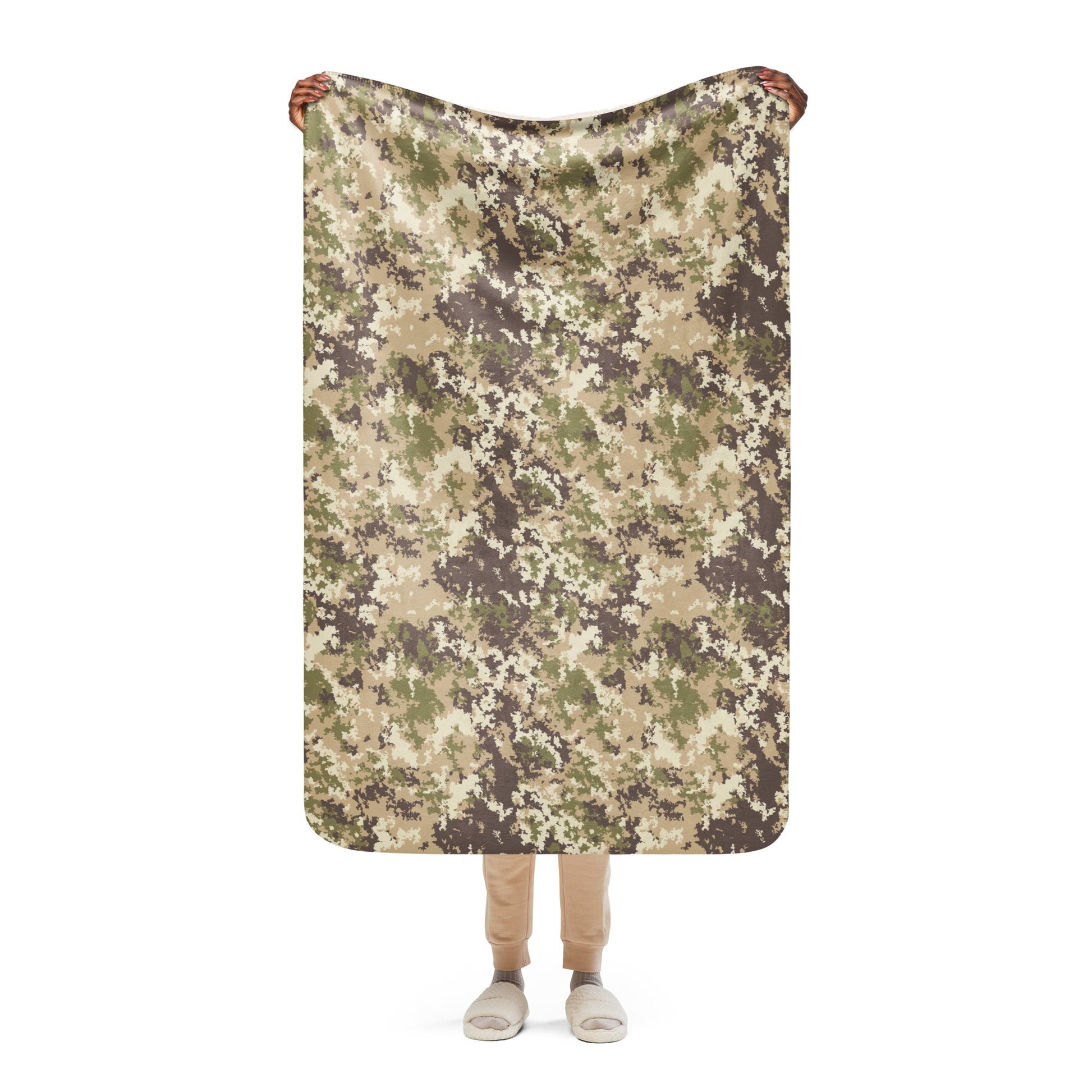 Italian Mimetico Vegetata Multiland CAMO Sherpa blanket - 37″×57″ - Blankets