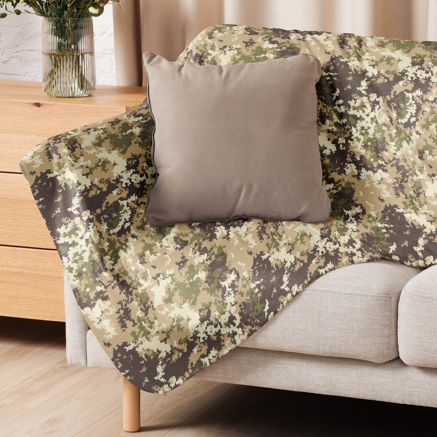 Italian Mimetico Vegetata Multiland CAMO Sherpa blanket - Blankets