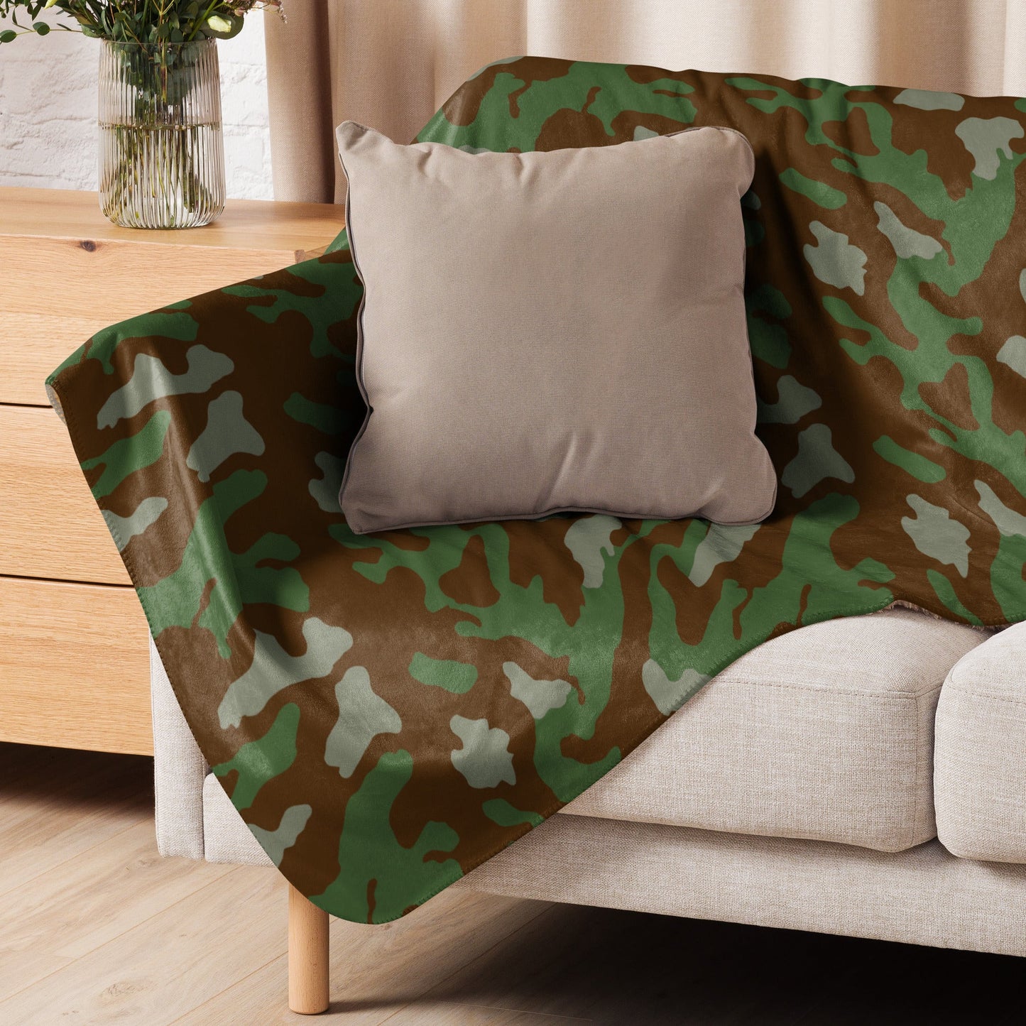 Italian Telo Mimetico Woodland CAMO Sherpa Blanket