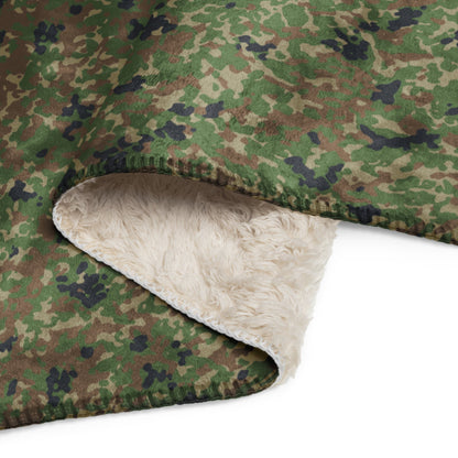 Japanese Flecktarn Jietai Woodland CAMO Sherpa blanket - Blankets