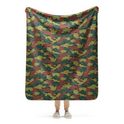 Jigsaw CAMO Sherpa Blanket - 50″×60″