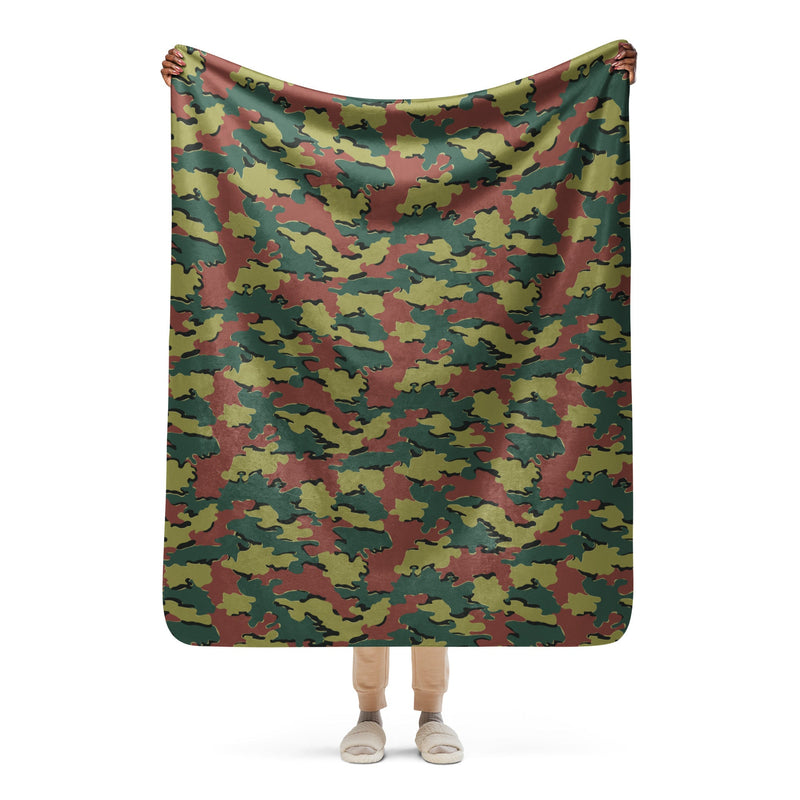 Jigsaw CAMO Sherpa Blanket - 50″×60″