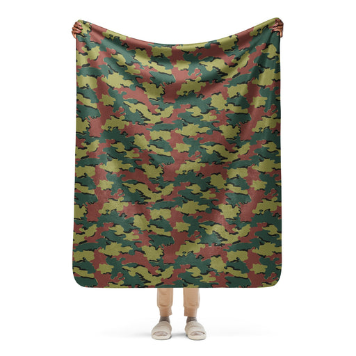 Jigsaw CAMO Sherpa Blanket - 50″×60″