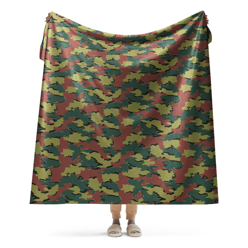 Jigsaw CAMO Sherpa Blanket - 60″×80″