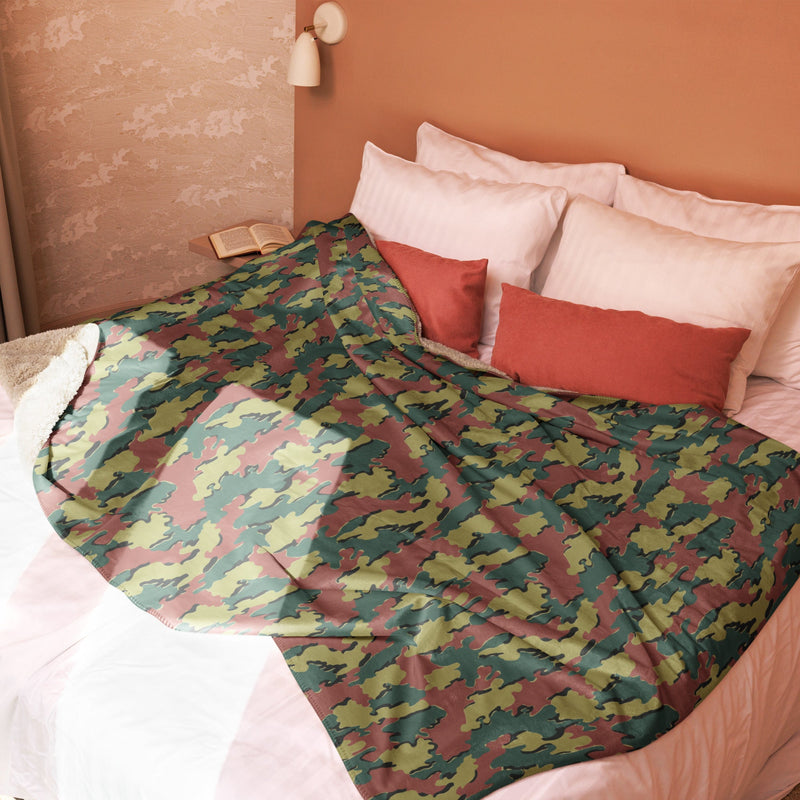 Jigsaw CAMO Sherpa Blanket