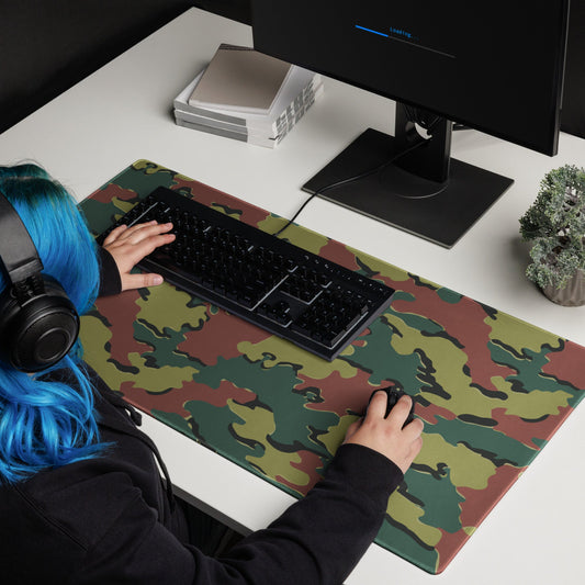 Jigsaw CAMO Universal Large Desk Pad