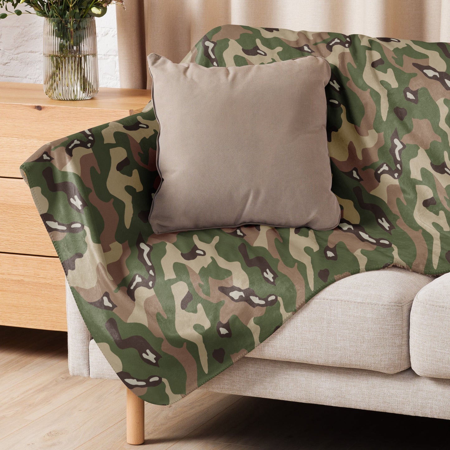 Jordanian Multi-Terrain CAMO Sherpa Blanket