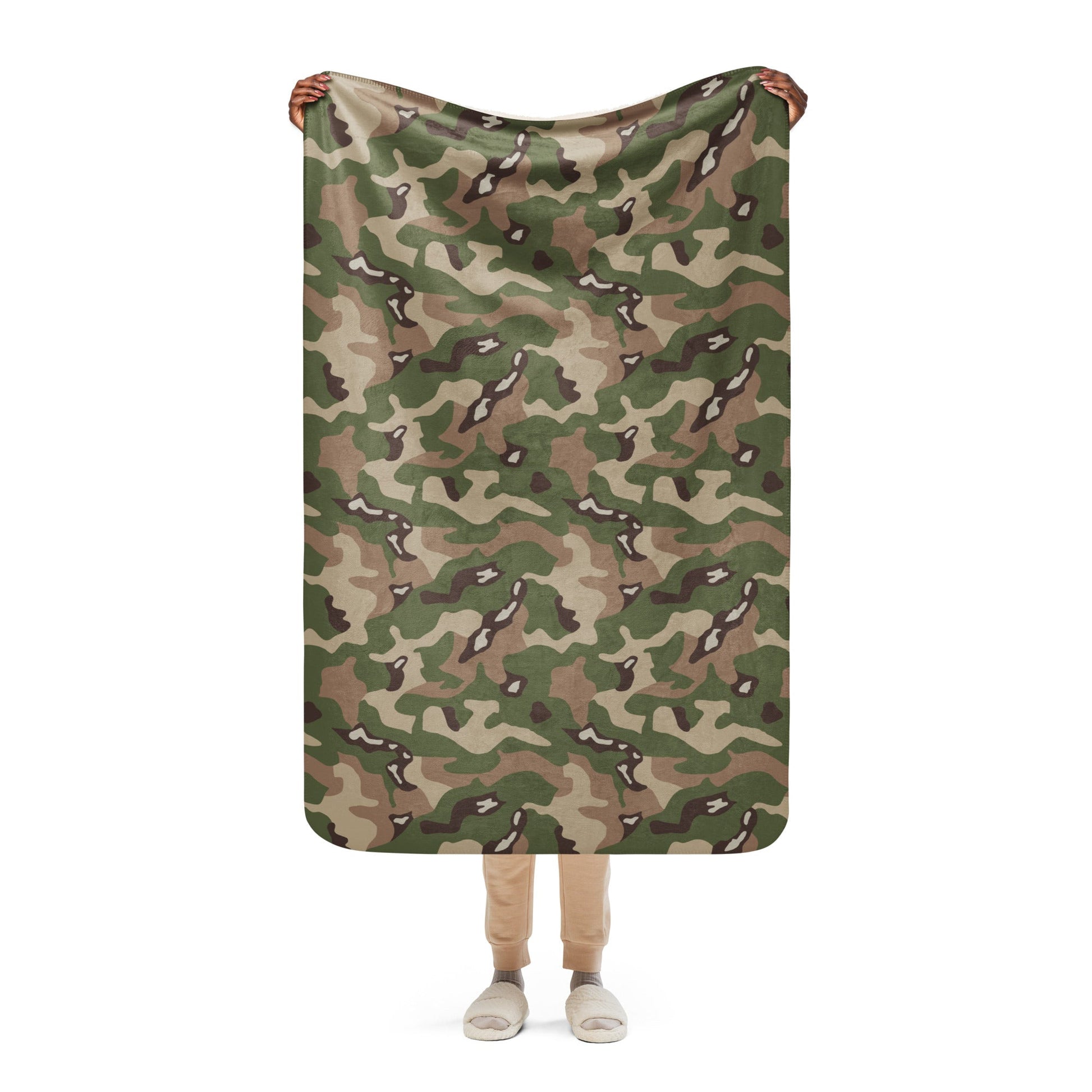 Jordanian Multi-Terrain CAMO Sherpa Blanket - 37″×57″
