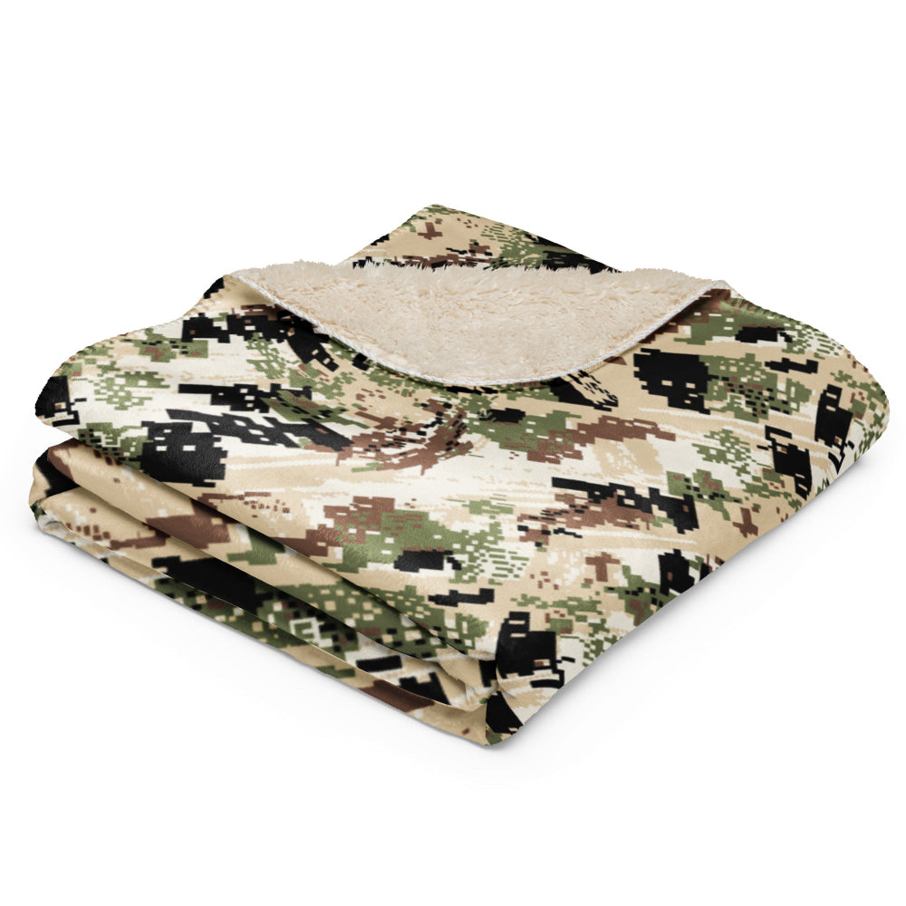 Kenai Hunting Sub-Alpine CAMO Sherpa blanket - Blanket