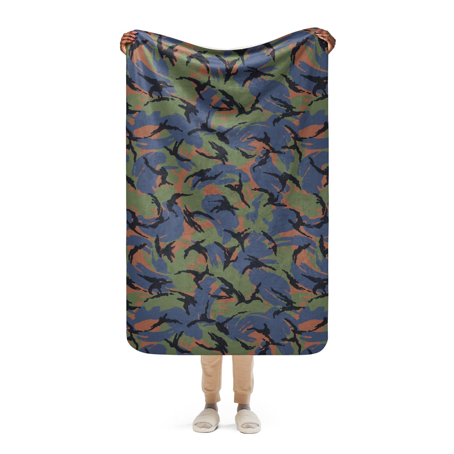 Kenyan DPM Air Force CAMO Sherpa blanket - 37″×57″ - Blankets