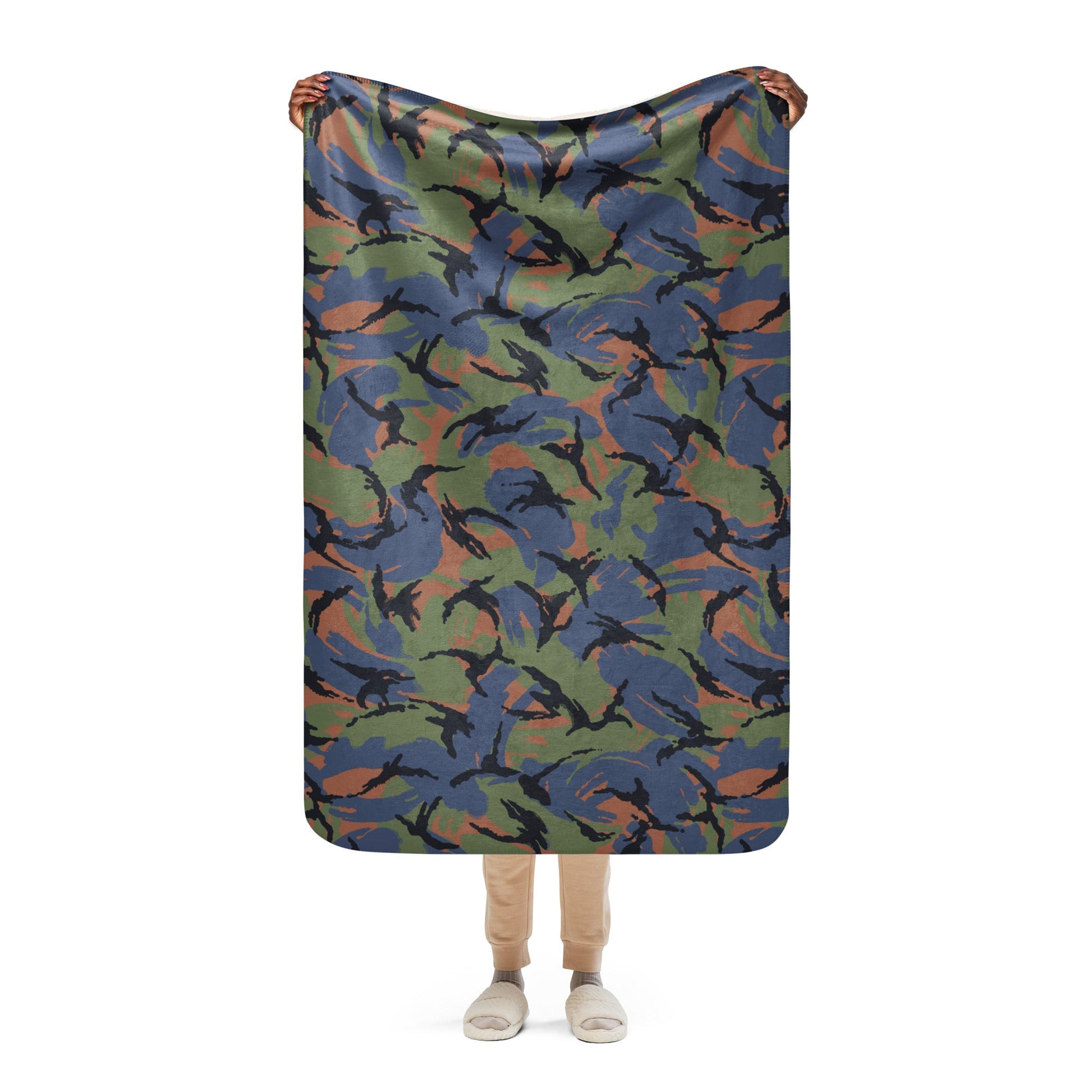 Kenyan DPM Air Force CAMO Sherpa blanket - 37″×57″ - Blankets
