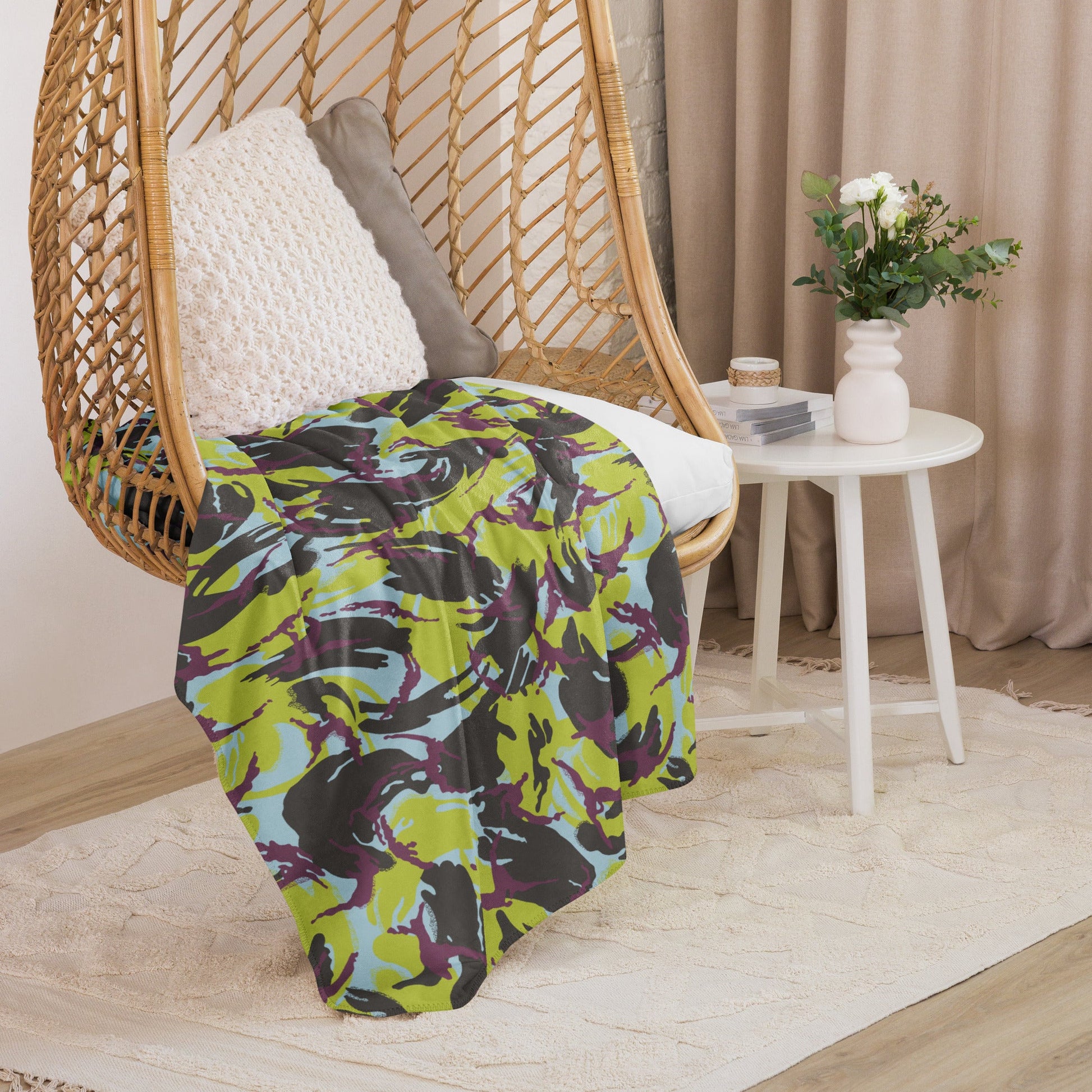 Kenyan DPM Navy CAMO Sherpa blanket - Blankets