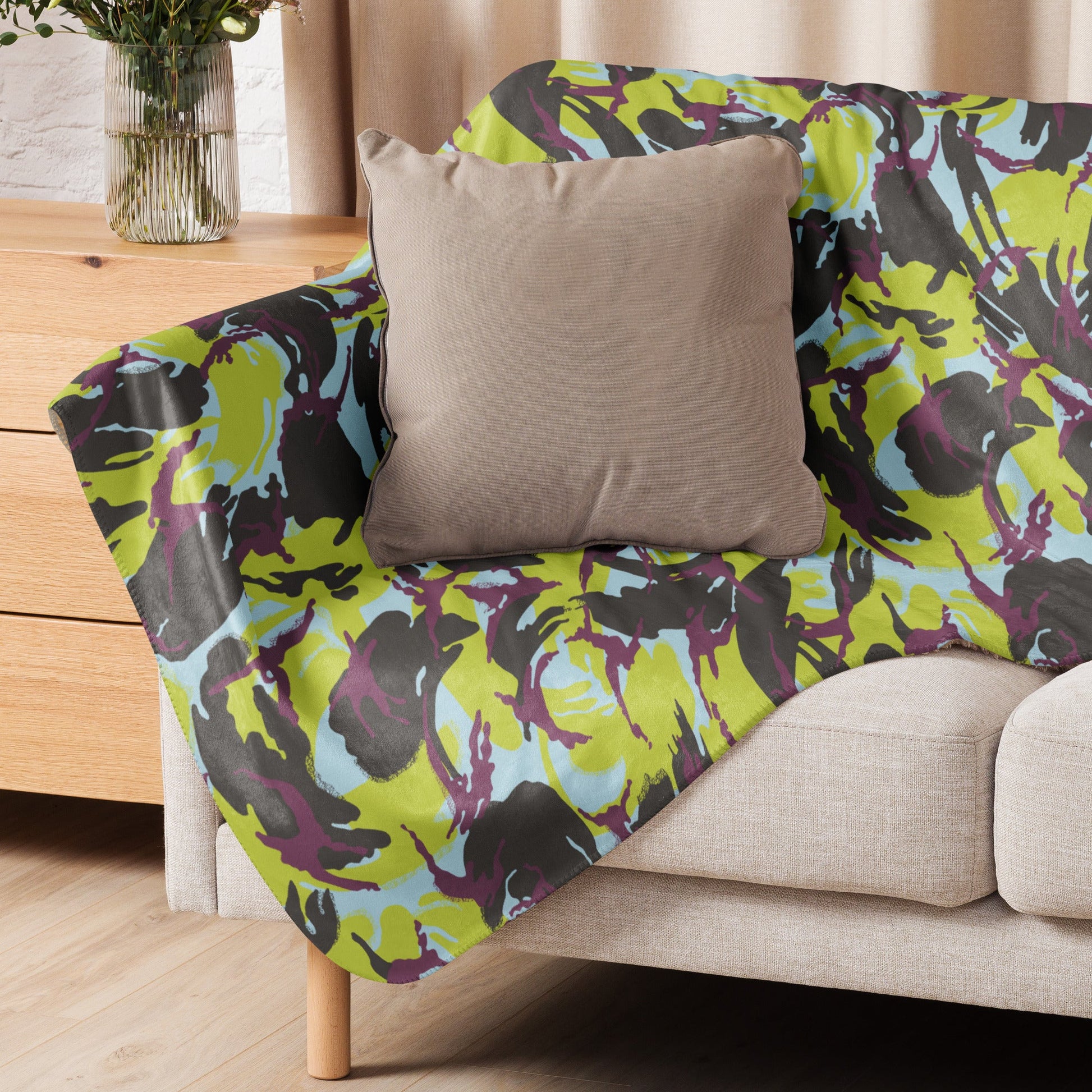 Kenyan DPM Navy CAMO Sherpa blanket - Blankets