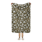KLMK Red Dawn CAMO Sherpa Blanket - 37″×57″