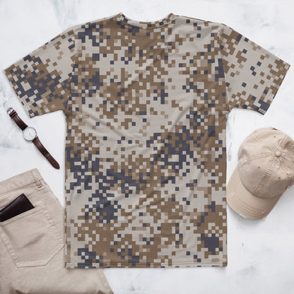 Latvian M07 LATPAT Desert CAMO Men’s t-shirt - Mens T-Shirt