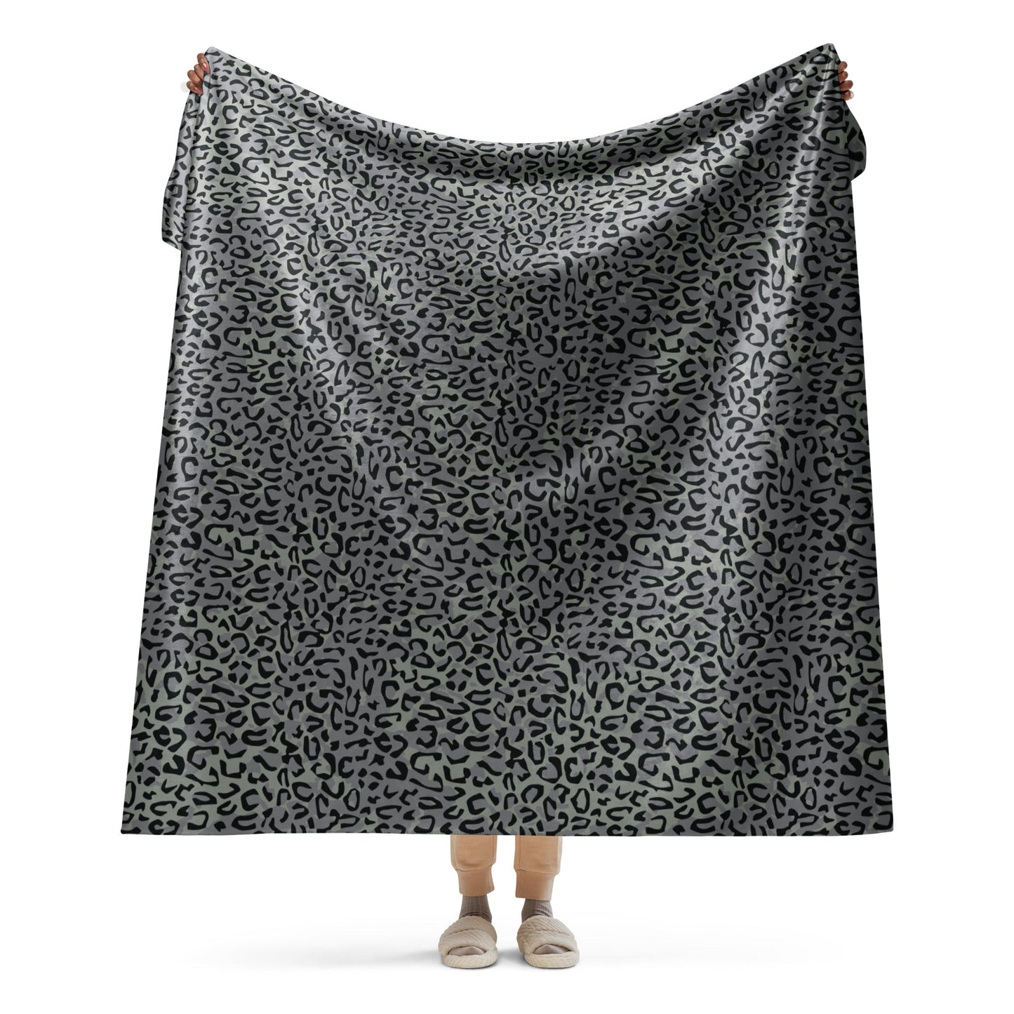 Leopard Spot Grey CAMO Sherpa blanket - 60″×80″ - Blankets