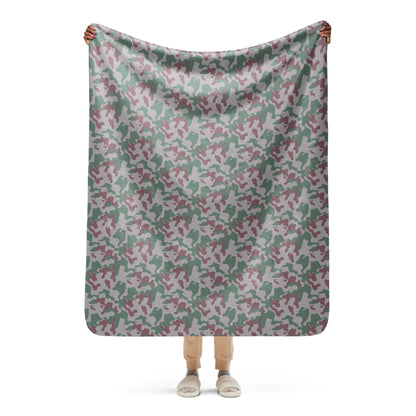 Lithuanian Amoeba CAMO Sherpa blanket - 50″×60″ - Blanket