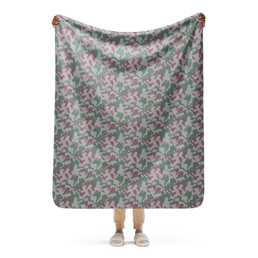 Amoeba Lithuanian Woodland CAMO Sherpa Blanket - 50″×60″